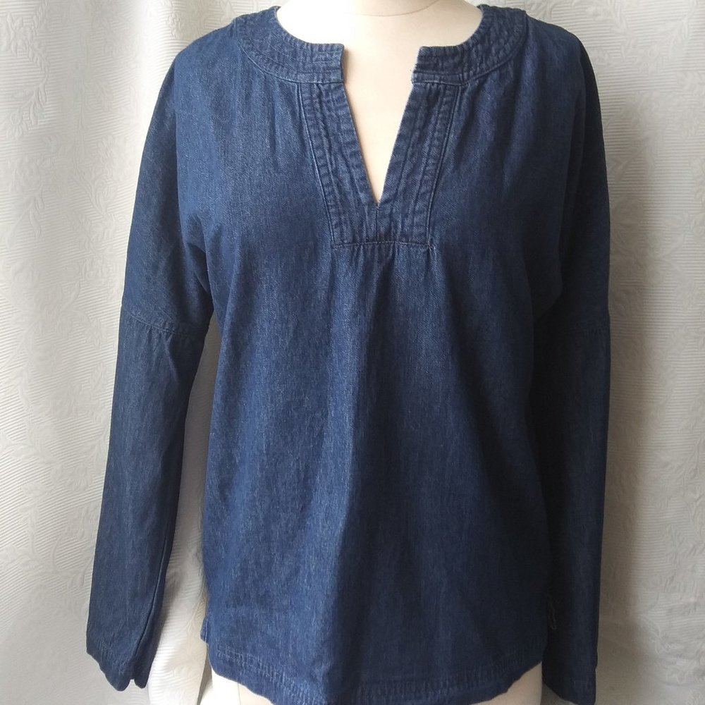 Universal Threads | Denim V Neck Boxy Long Sleeve Pullover Side Slit | XS